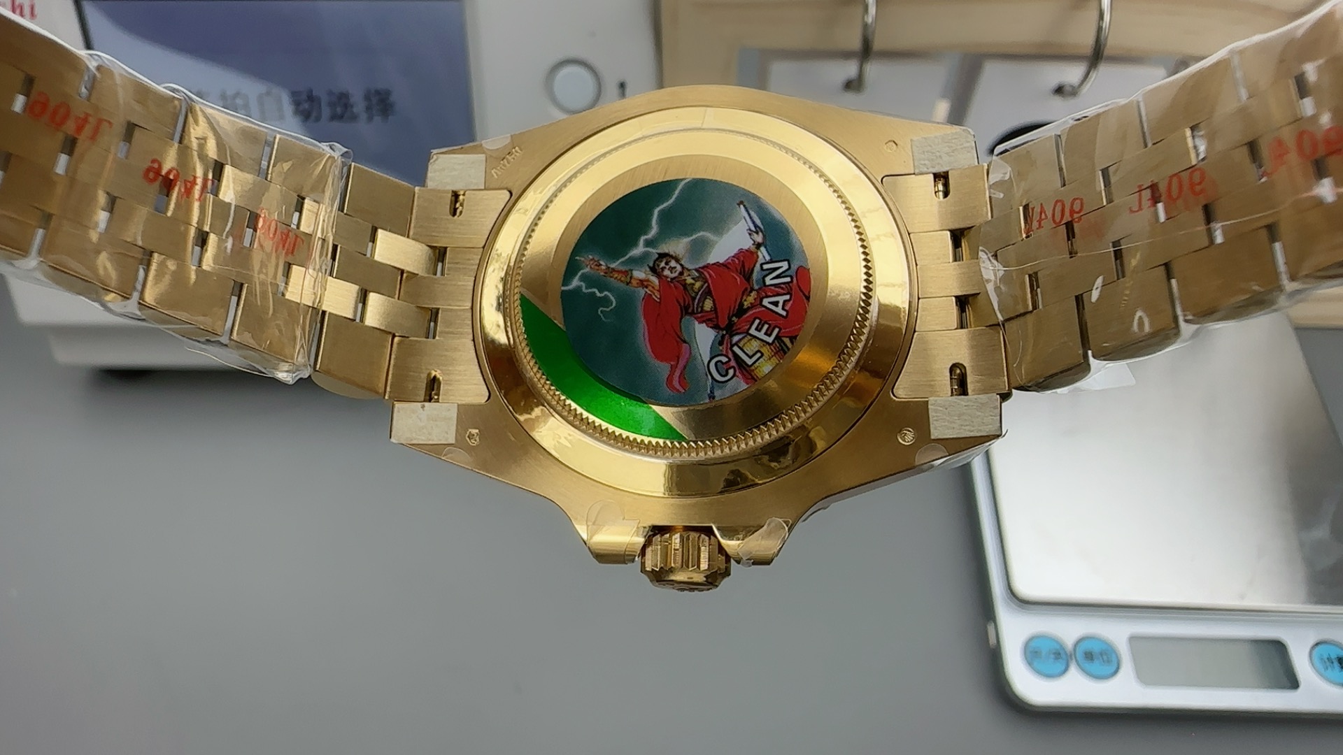 GMT Master II A28 thumb 5