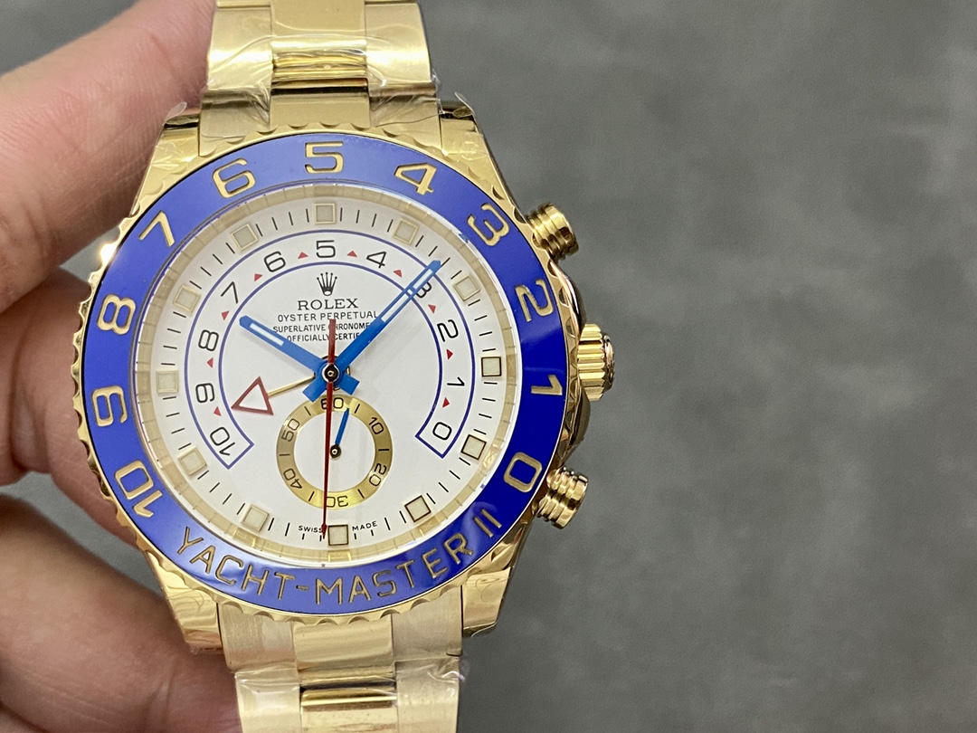 Yacht Master A105 thumb 2