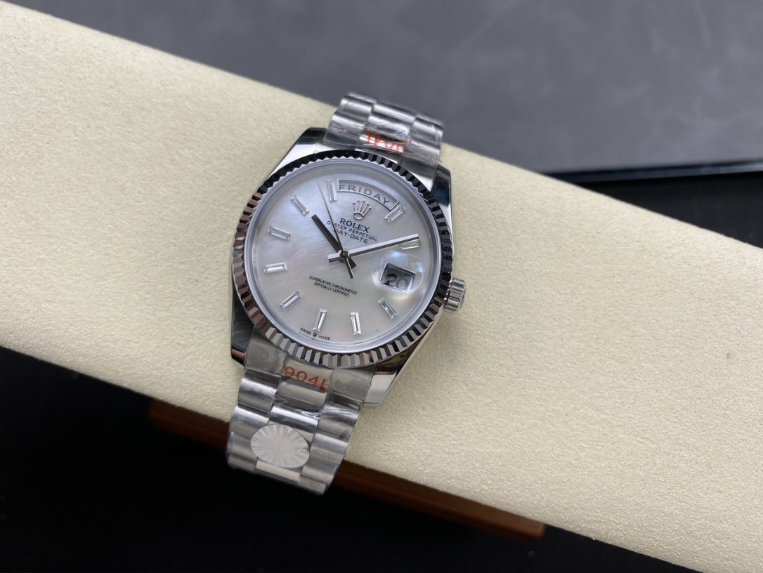Day Date A102 thumb 6