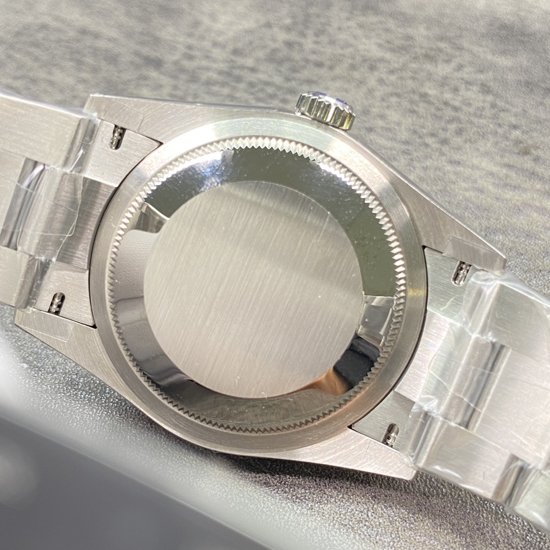 Oyster Perpetual A116 thumb 9