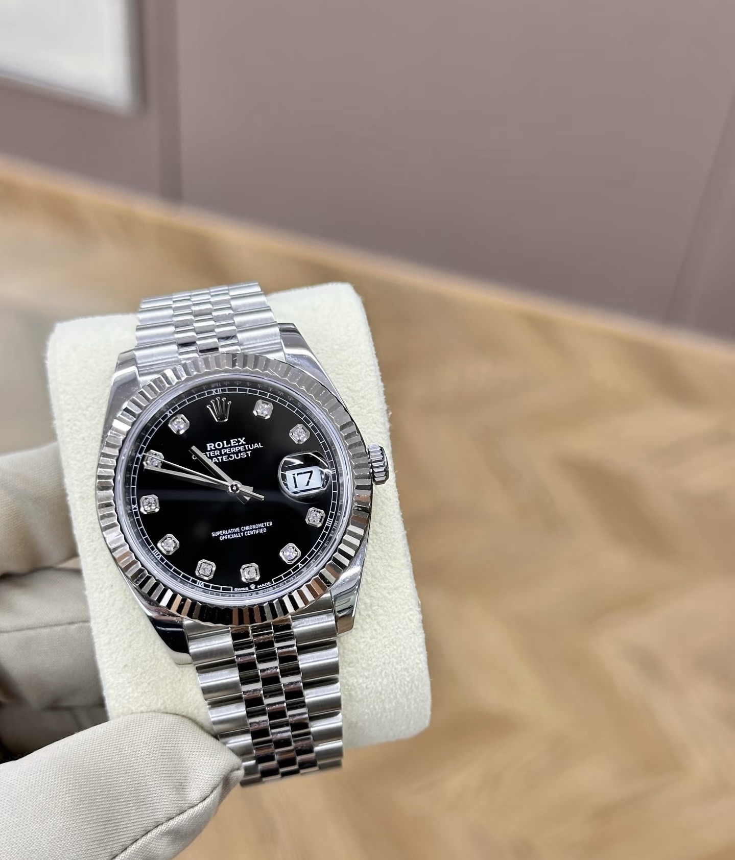Datejust A48 thumb 3