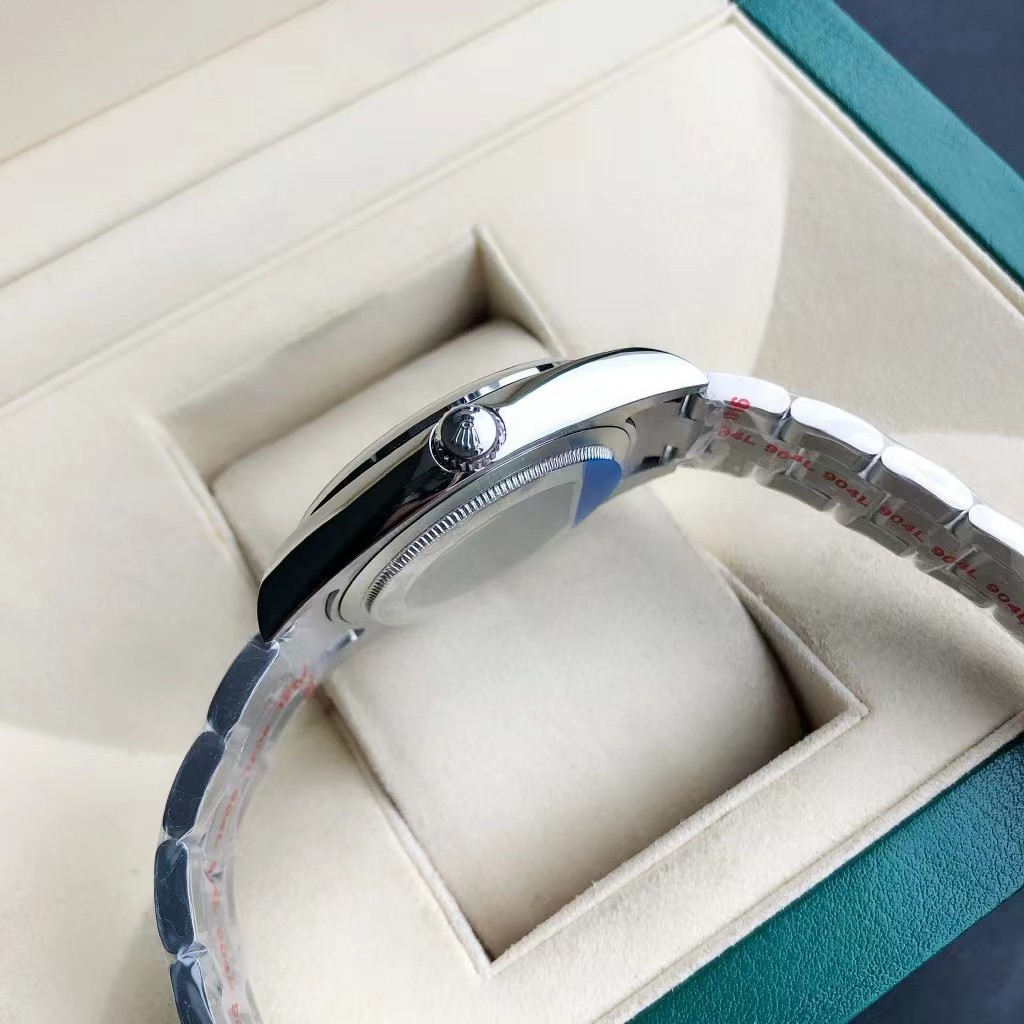 Oyster Perpetual A122 thumb 3