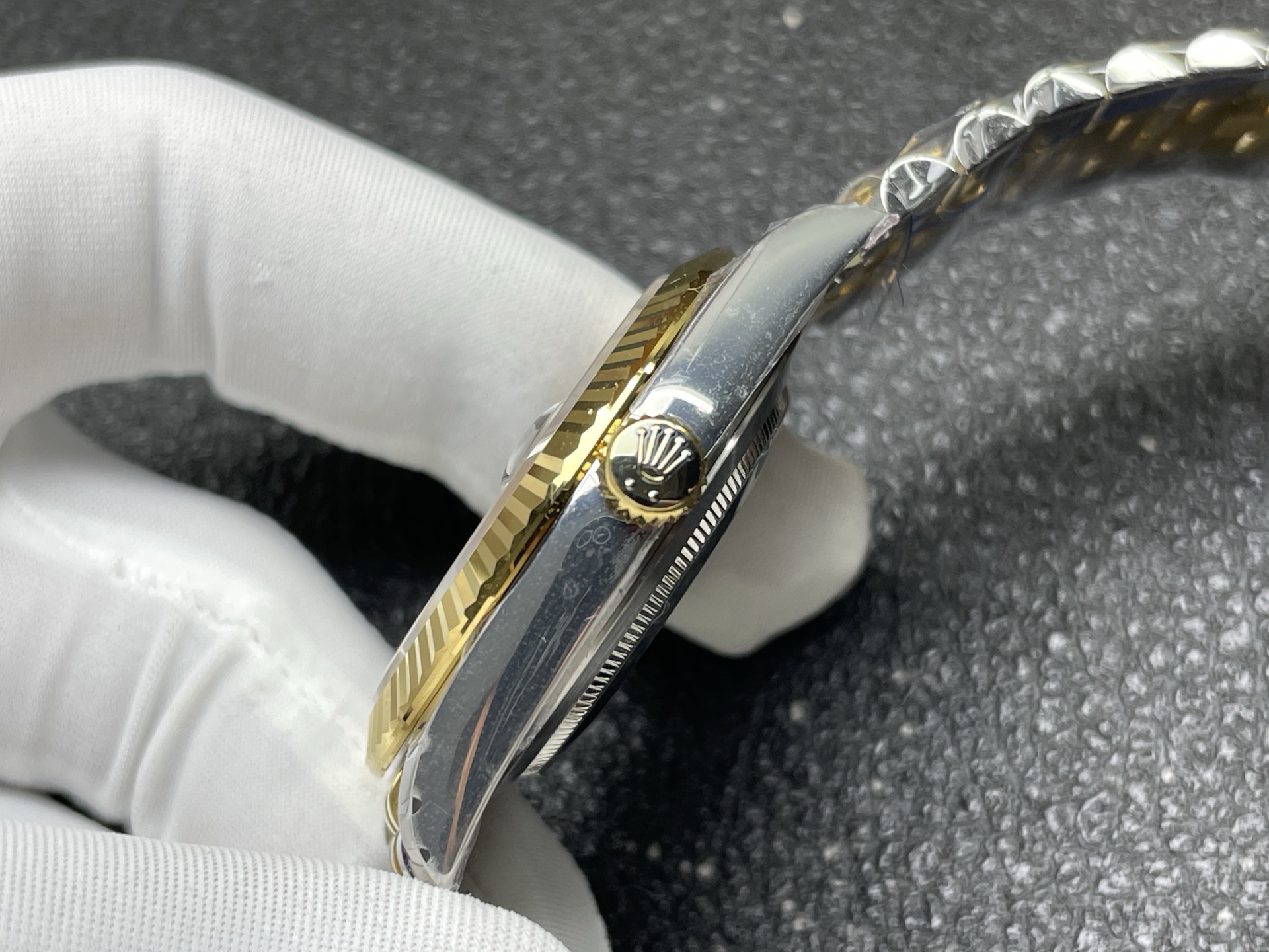Datejust A37 thumb 8
