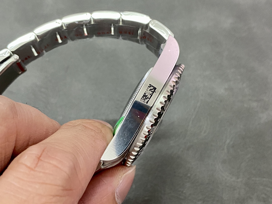 GMT Master II A17 thumb 7