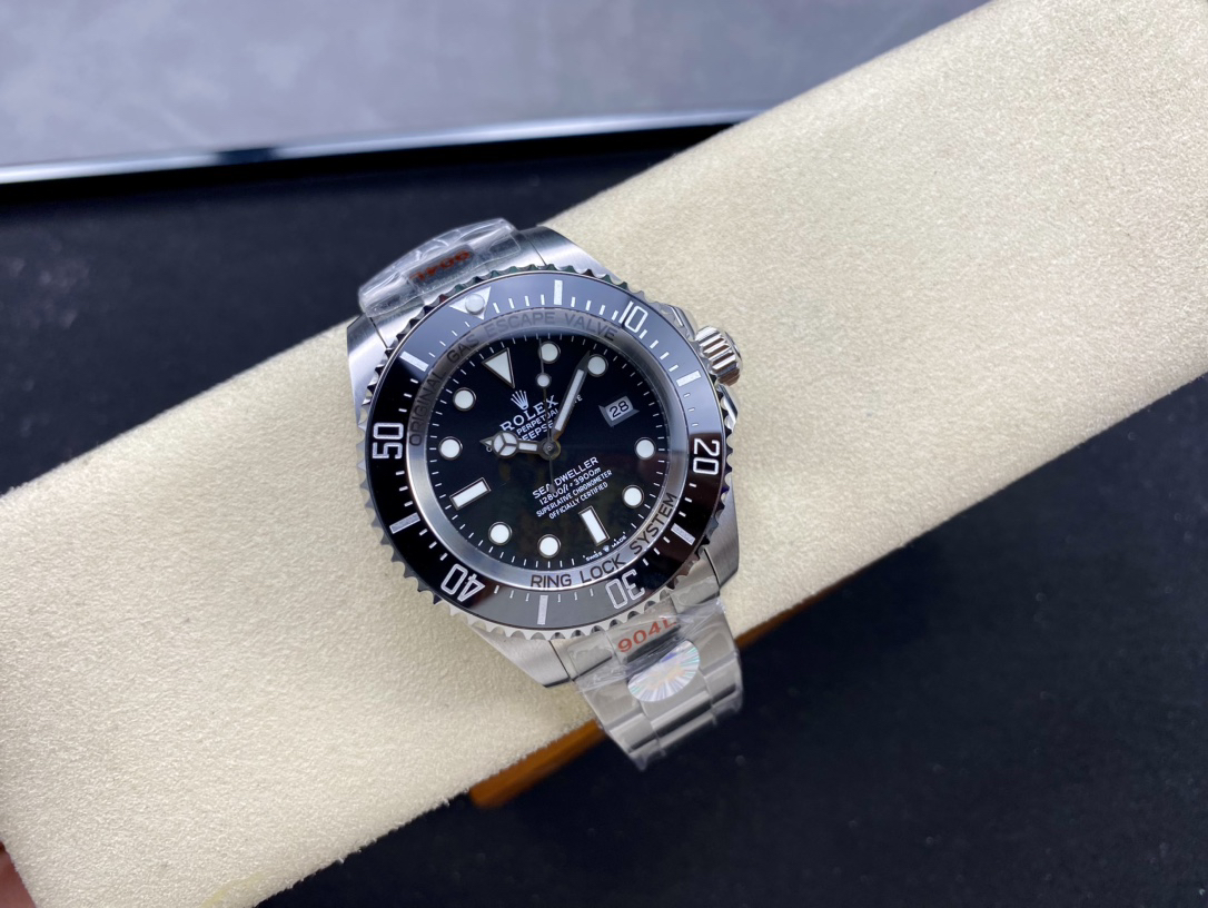 Sea Dweller A135 thumb 5