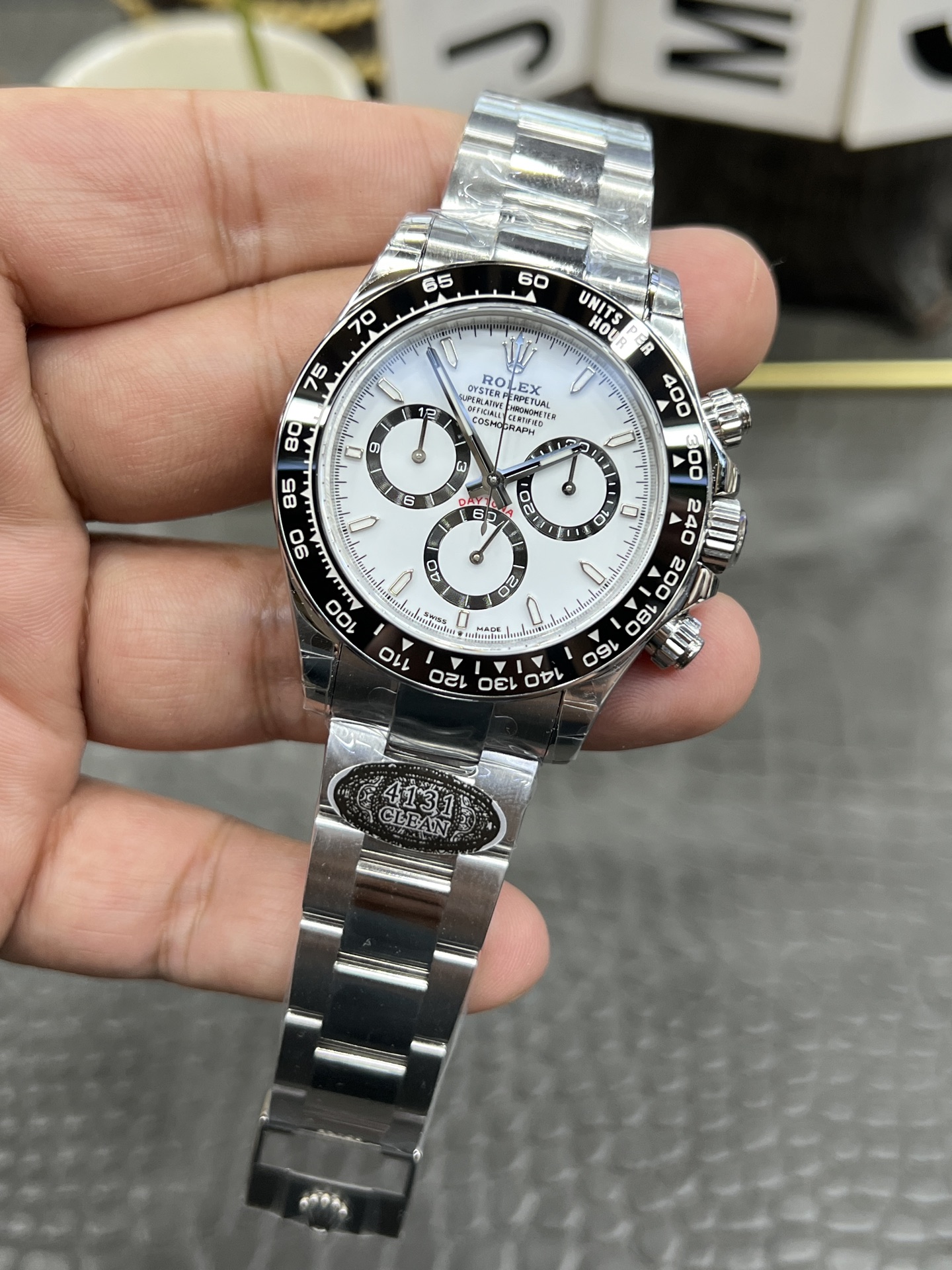 Daytona A143 thumb 8