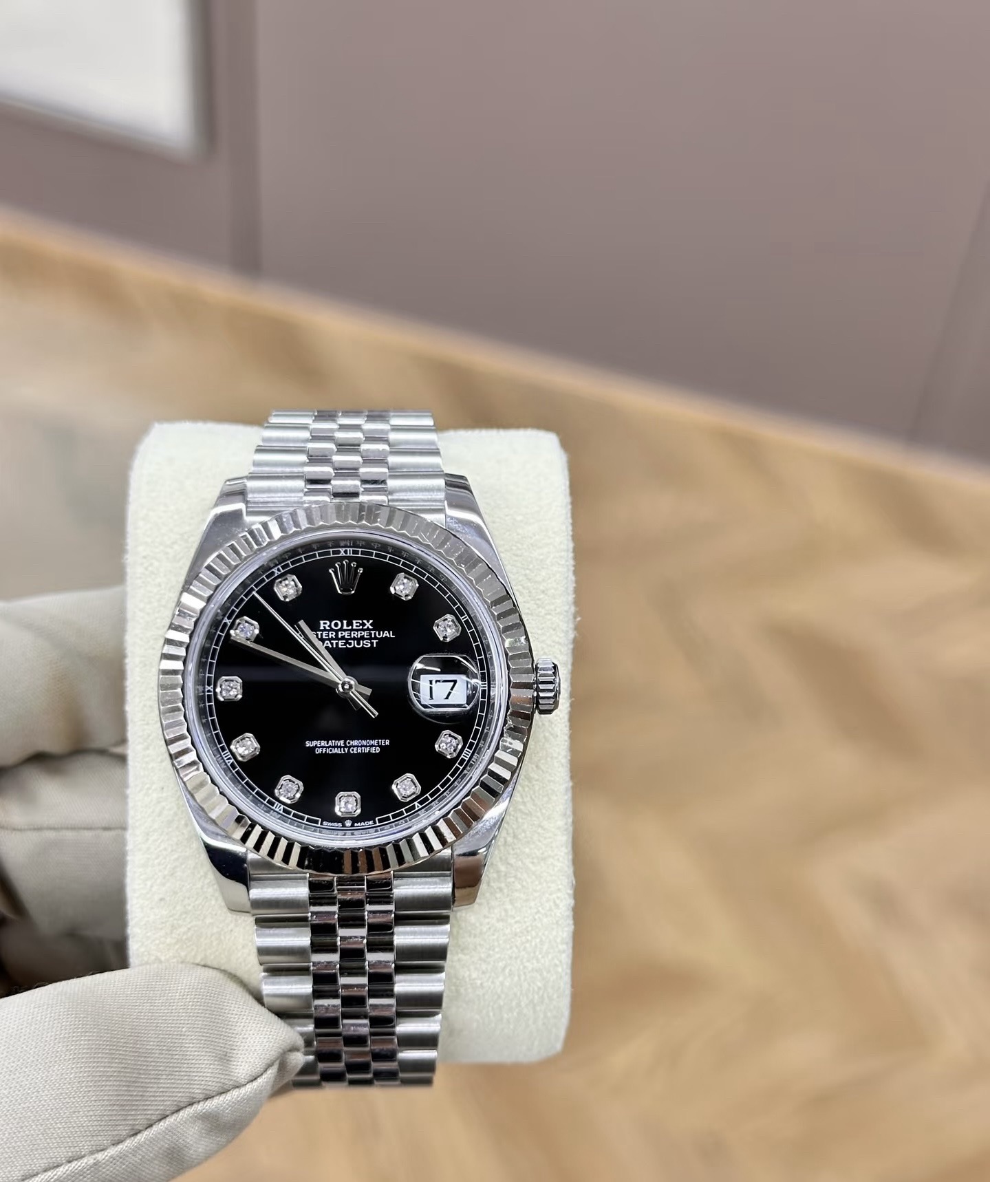Datejust A48 thumb 4