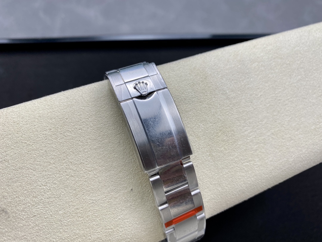 GMT Master II A18 thumb 10