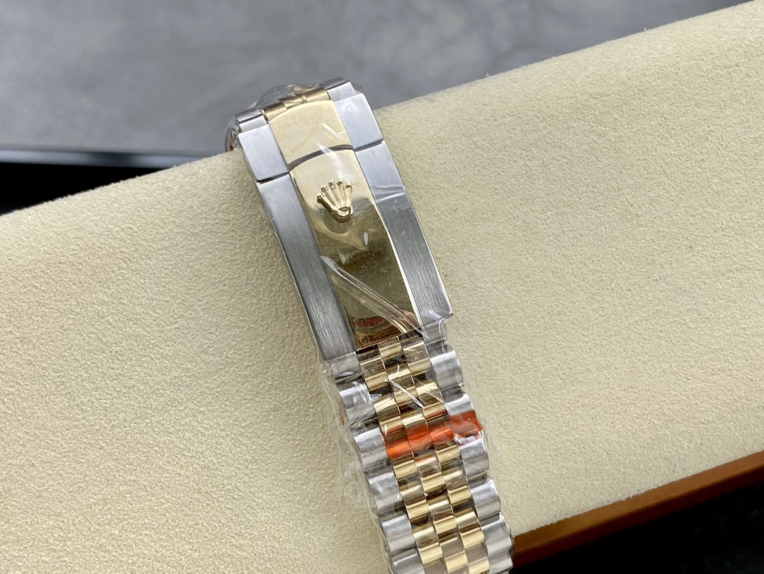 Datejust A31 thumb 10
