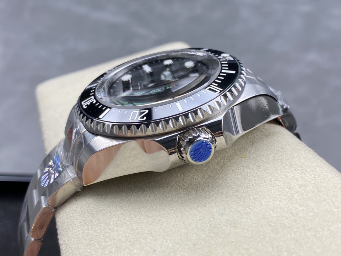 Sea Dweller A135 thumb 8