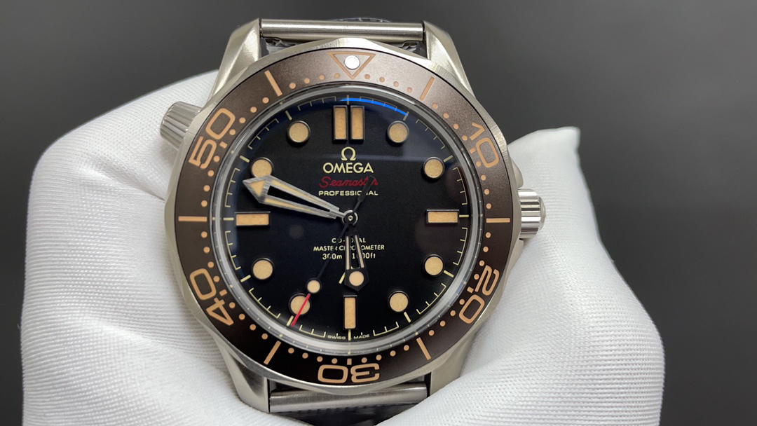 Seamaster 300 B20 thumb 4